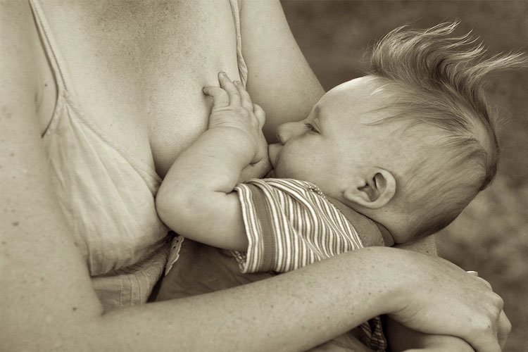 rot bebe apres tetee obligatoire conseils