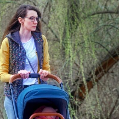 Faire_appel_à_un_baby_sitterpour_garder_vos_enfants