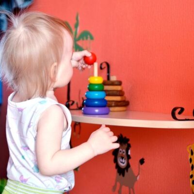 Surveillance_bébé_:_Comment_choisir_une_crèche_et_s_y_inscrire_?