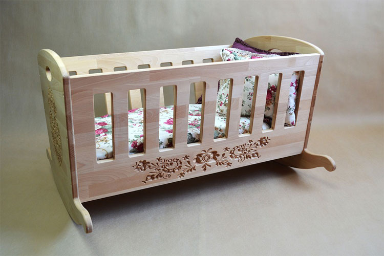 installer tour de lit pour bébé