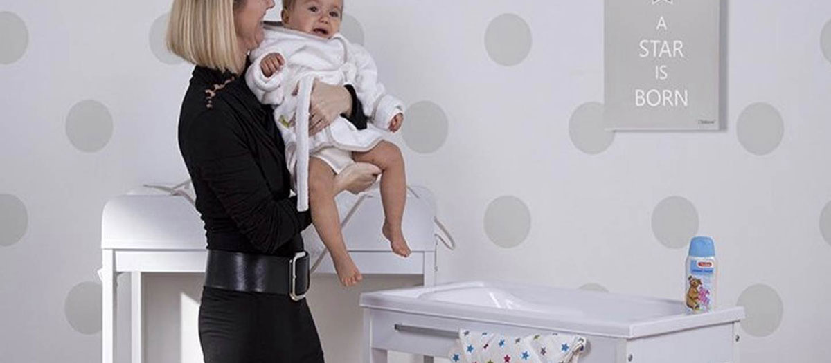 table à langer avec baignoire pas chère