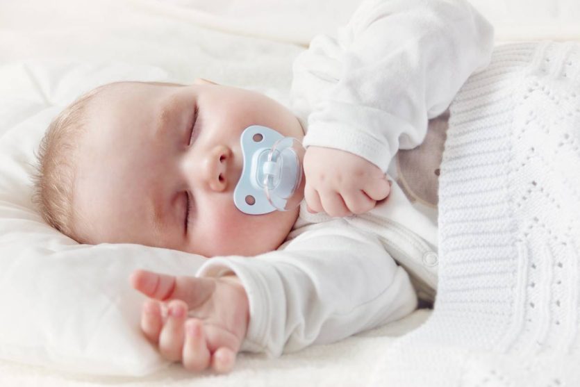 sucette pour bébé