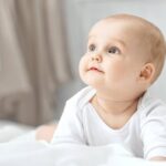 Conseils pratiques pour stimuler le développement de bébé au quotidien
