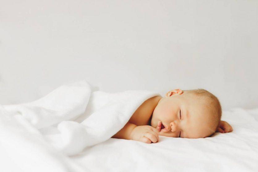 Comment savoir si bébé a froid la nuit ? Monblogdebebe.fr
