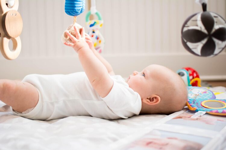 emploi petite enfance