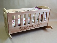 Comment installer un tour de lit pour bébé ?